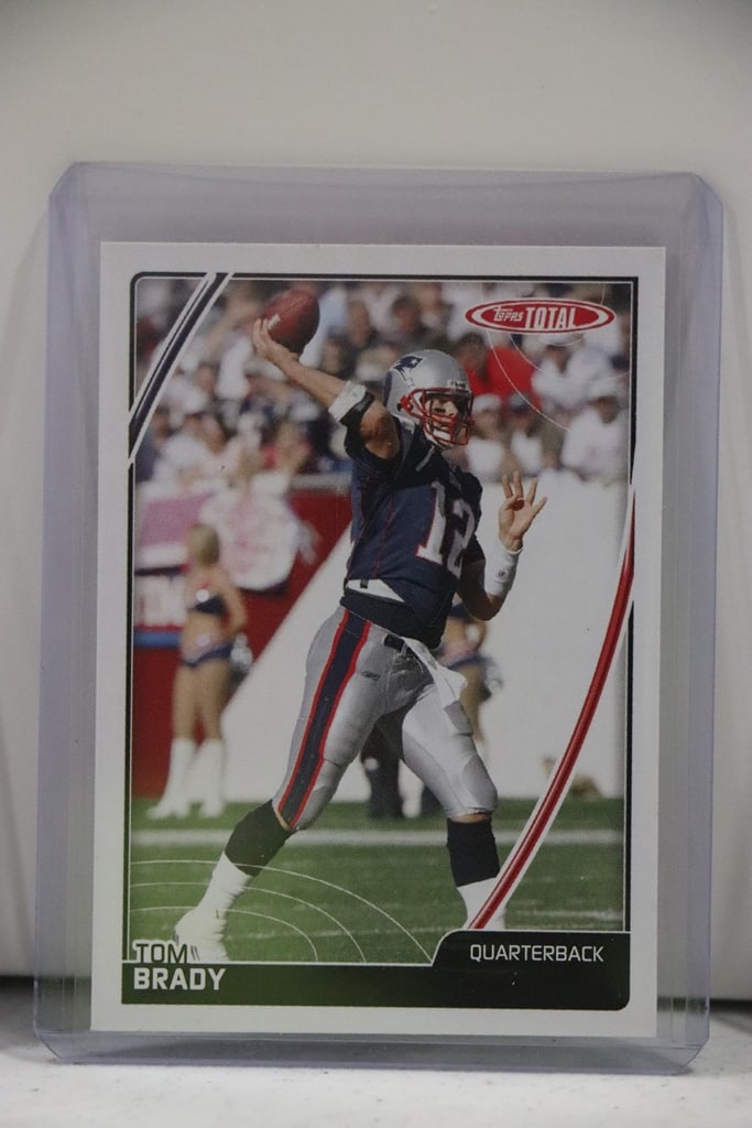 TOM BRADY 2007 TOPPS TOTAL: NEAR MINT OR BETTER CONDITION 