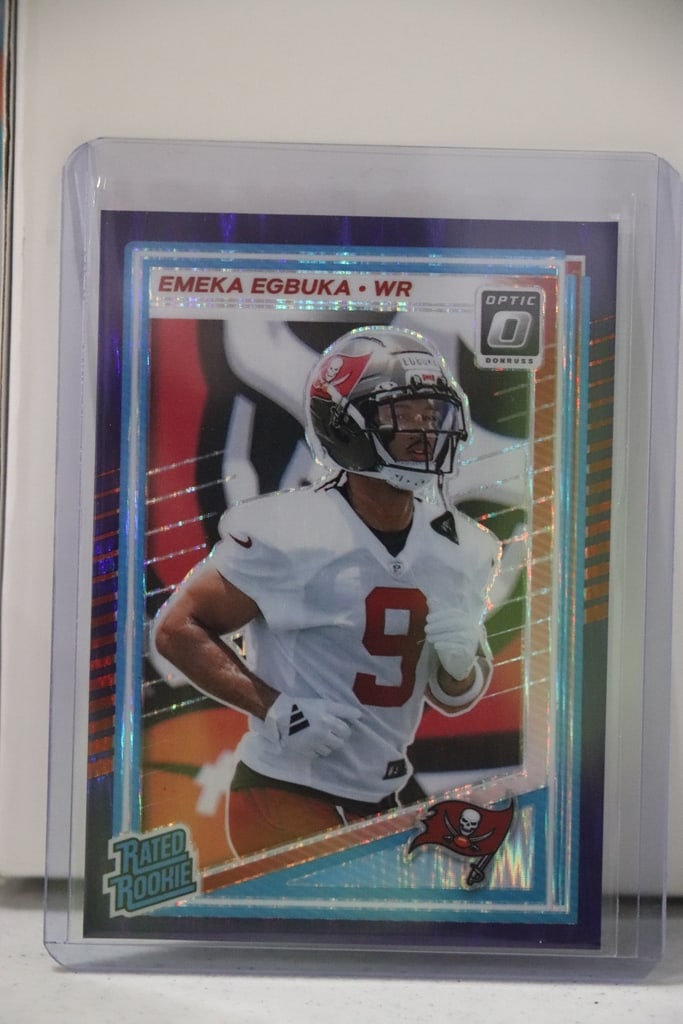 EMEKA EGBUKA 2025 PANINI OPTIC PURPLE FLASH PRIZM ROOKIE CARD (1 of 1)