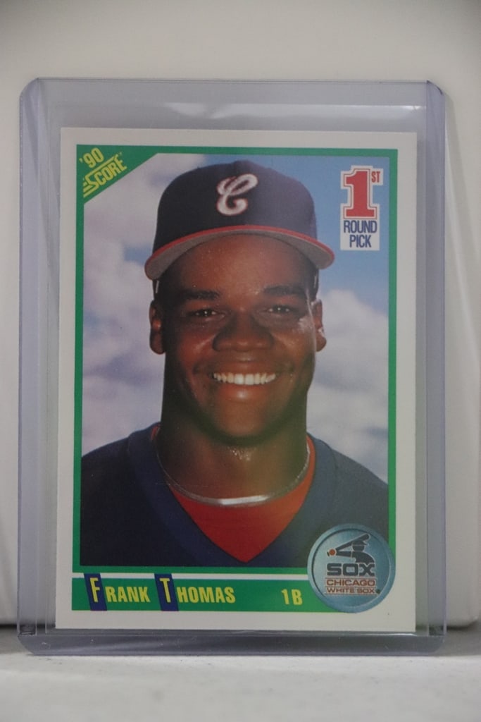 FRANK THOMAS 1990 SCORE ROOKIE CARD: NEAR MINT OR BETTER CONDITION 