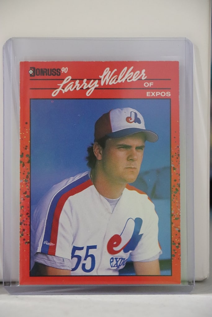 LARRY WALKER 1990 DONRUSS ROOKIE CARD: NEAR MINT OR BETTER CONDITION 