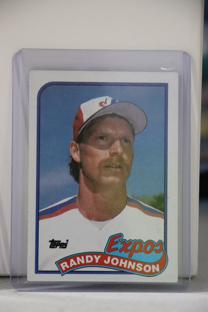 RANDY JOHNSON 1989 TOPPS ROOKIE CARD: NEAR MINT OR BETTER CONDITION 