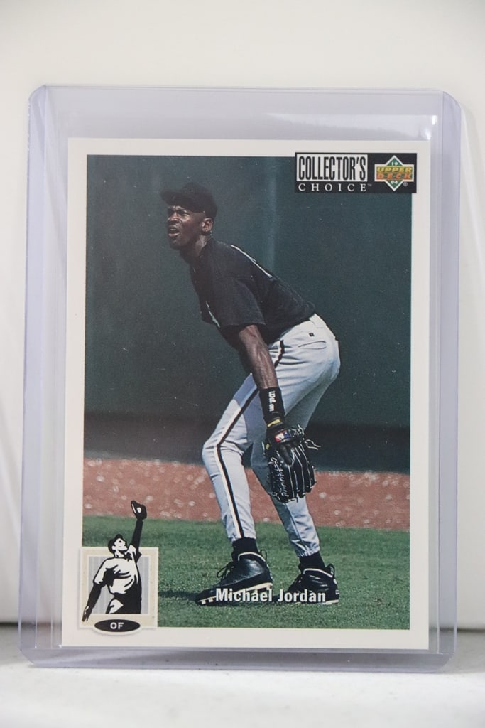 MICHAEL JORDAN 1993-94 UPPER DECK CHOICE BASEBALL ROOKIE CARD: NEAR MINT OR BETTER CONDITION 