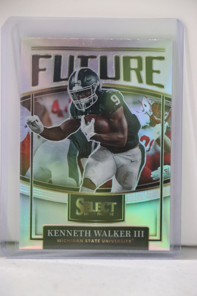 KENNETH WALKER 2022 PANINI SELECT FUTURE SILVER PRIZM ROOKIE CARD: NEAR MINT OR BETTER CONDITION 