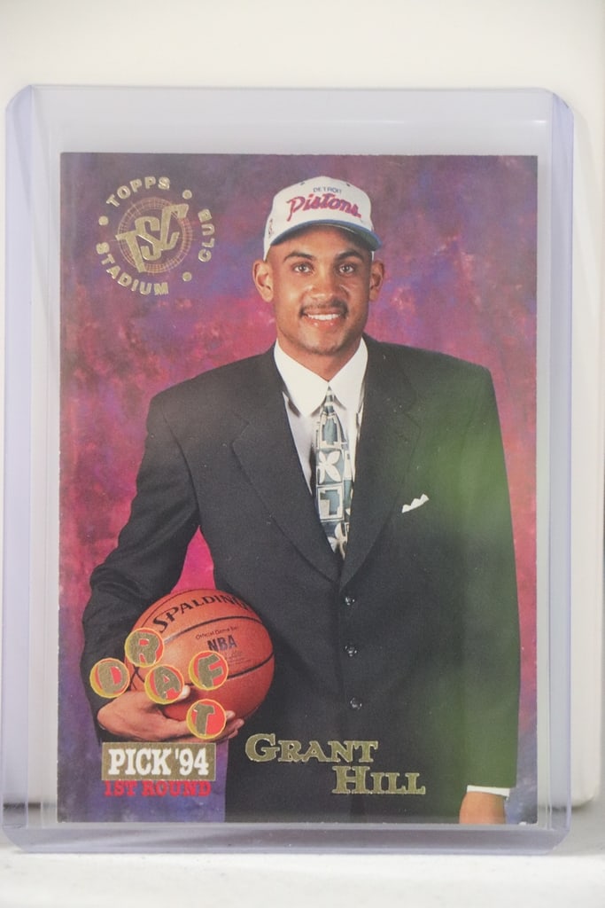 GRANT HILL 1994-95 STADIUM CLUB ROOKIE CARD: NEAR MINT OR BETTER CONDITION 