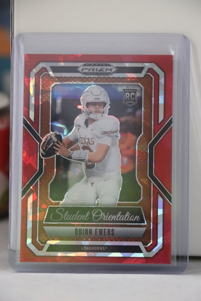 QUINN EWERS 2025 PANINI PRIZM DRAFT RED ICE PRIZM ROOKIE CARD: NEAR MINT OR BETTER CONDITION