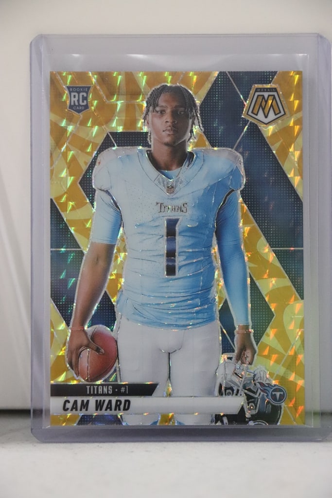 CAM WARD 2025 PANINI MOSAIC YELLOW PRIZM ROOKIE CARD: NEAR MINT OR BETTER CONDITION 