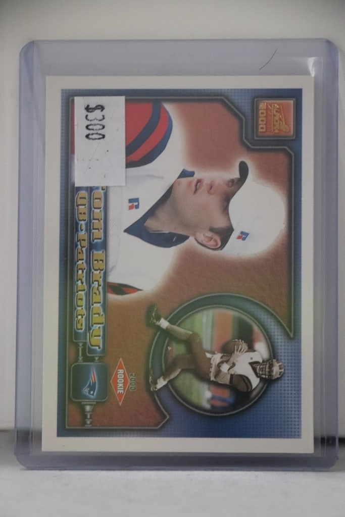 TOM BRADY 2000 PACIFIC AURORA ROOKIE CARD (1 of 1)