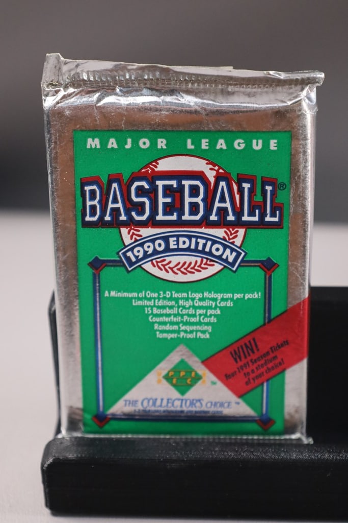 1990 UPPER DECK BASEBALL PACK (1 of 1)