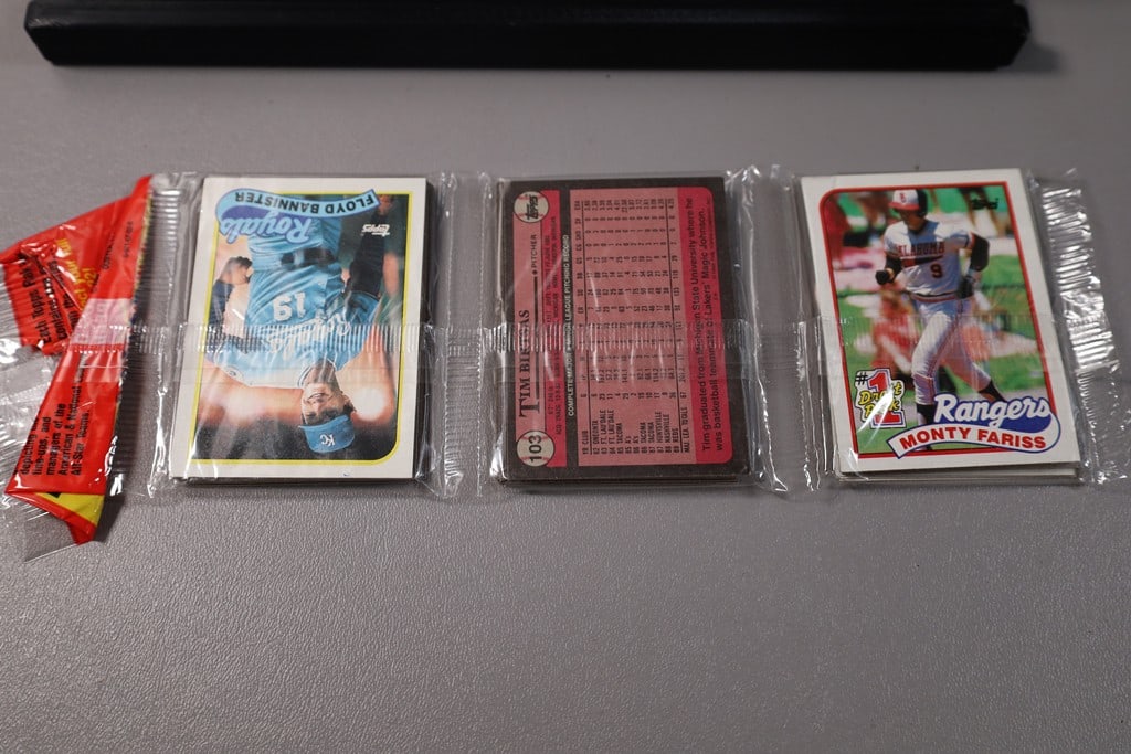1989 TOPPS BASEBALL RACK PACK (1 of 1)