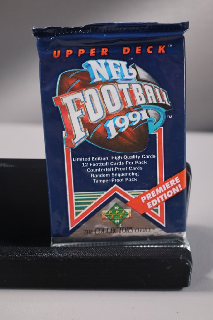 1991 UPPER DECK FOOTBALL PACK: SEALED 
