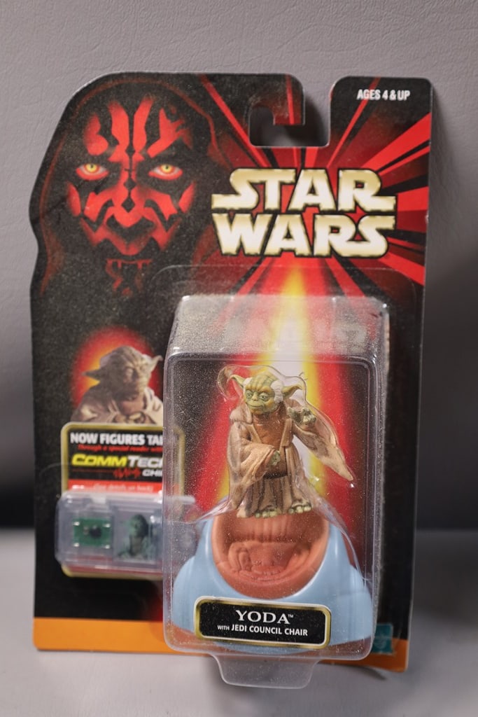 1999 STAR WARS FIGURES (1 of 1)