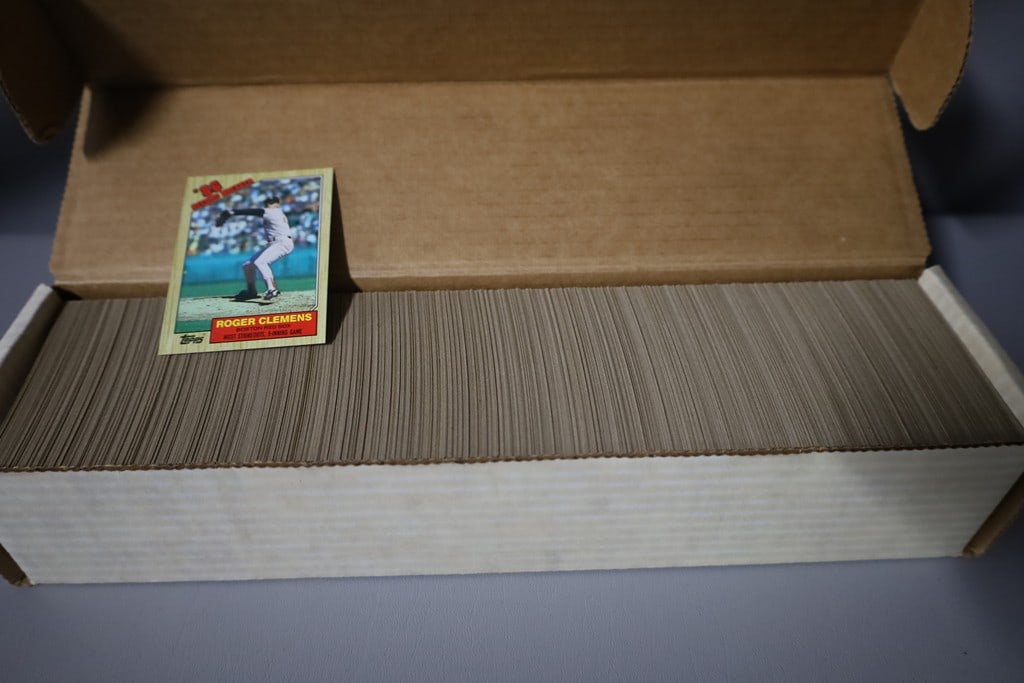 1987 TOPPS BASEBALL COMPLETE SET (1 of 1)