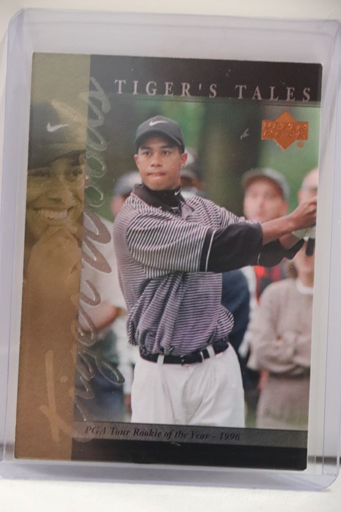 TIGER WOODS 2001 UPPER DECK TIGERS TALES ROOKIE CARD (1 of 1)