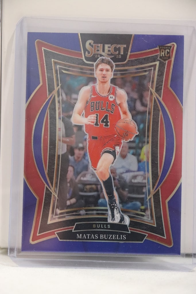 MATAS BUZELIS 2024-25 PANINI SELECT SILVER PRIZM ROOKIE CARD: NEAR MINT OR BETTER CONDITION 