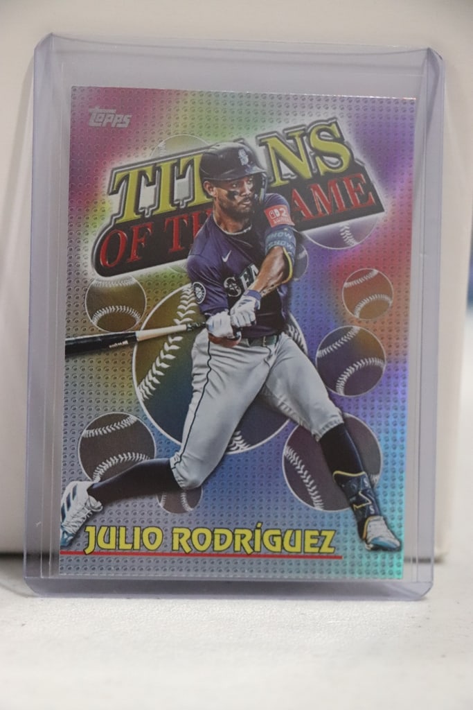 JULIO RODRIGUEZ 2026 TOPPS TITANS OF THE GAME INSERT (1 of 1)
