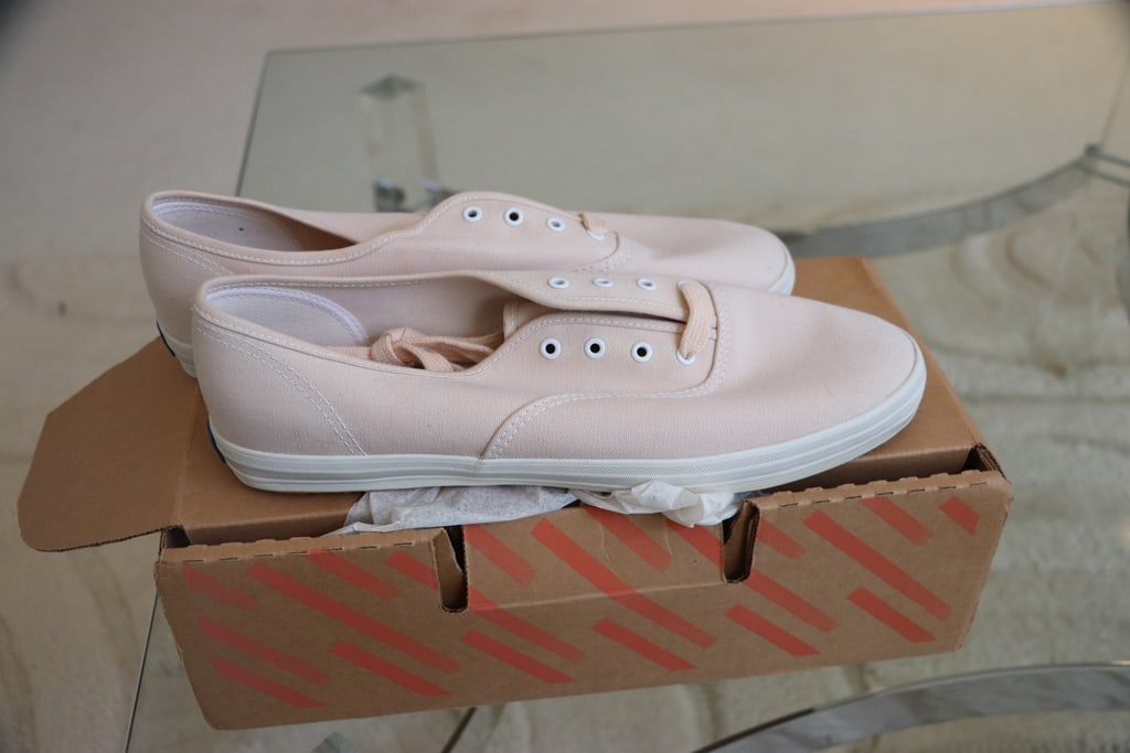 WOMEN'S SHOES: A BRAND NEW PAIR OF KEDS WOMENS CANVAS SHOES. SIZE 11 