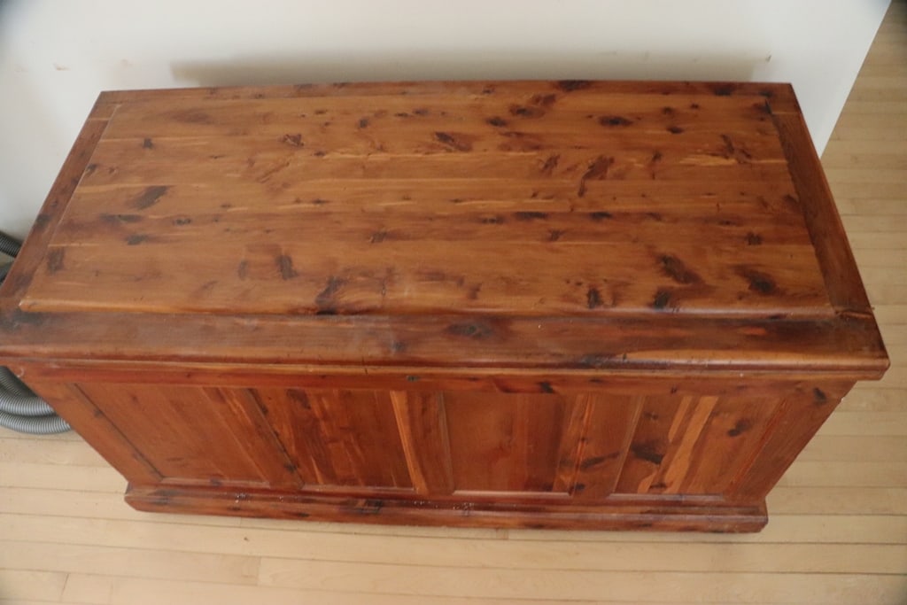 CEDAR CHEST - 3