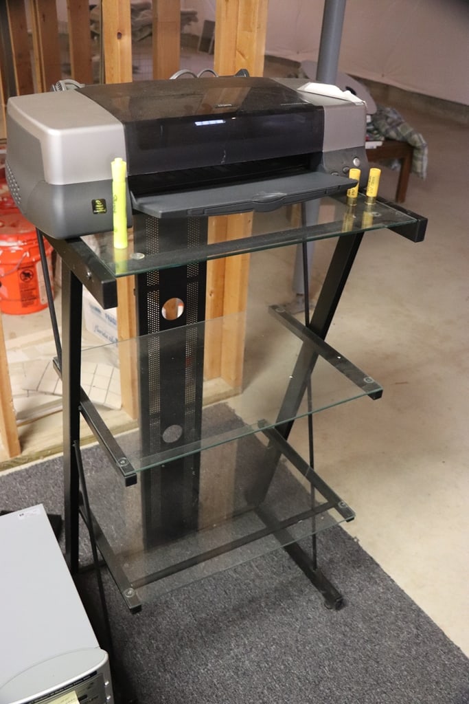 PRINTER STAND: A GLASS AND METAL PRINTER STAND. VERY GOOD CONDITION. 