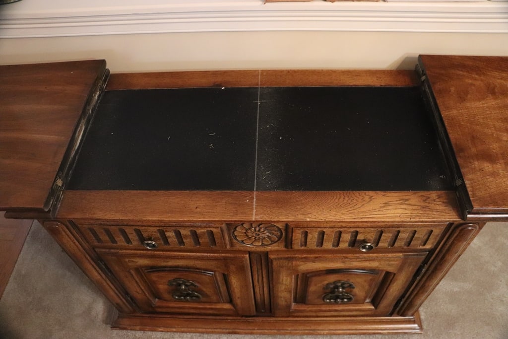 HIBRITEN DINING SET - 4