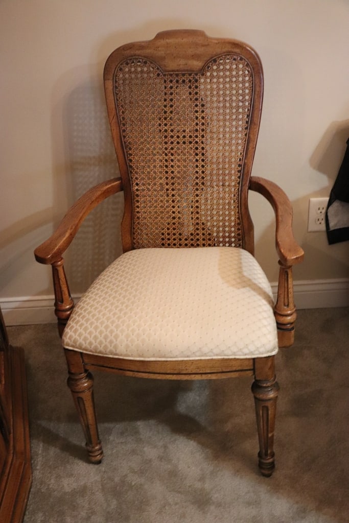 HIBRITEN DINING SET - 5