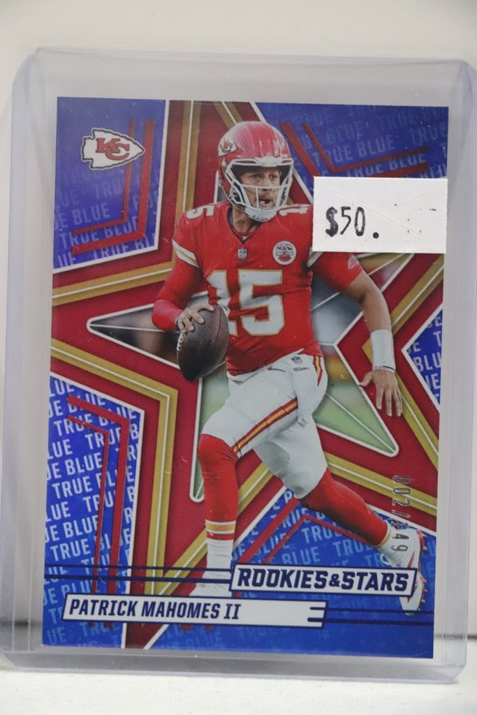 PATRICK MAHOMES 2025 PANINI ROOKIES & STARS TRUE BLUE INSERT SP: 2/149. NEAR MINT OR BETTER CONDITION 