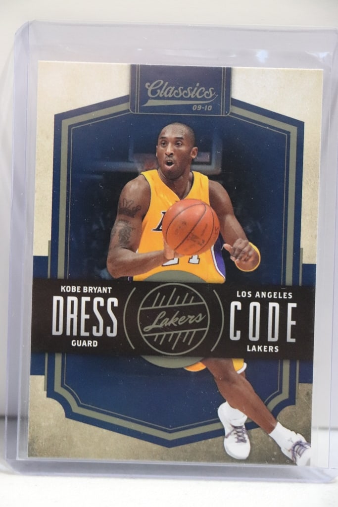 KOBE BRYANT 2009-10 PANINI CLASSICS DRESS CODE INSERT: NEAR MINT OR BETTER CONDITION 