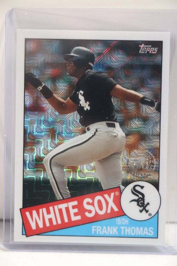 FRANK THOMAS 2020 TOPPS CHROME 1985 MEGA SILVER REFRACTOR: NEAR MINT OR BETTER CONDITION 