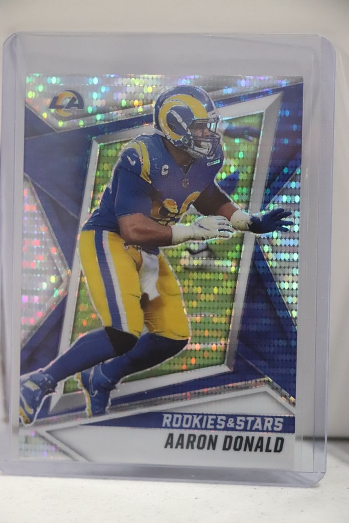AARON DONALD 2021 PANINI ROOKIES & STARS HYPER PRIZM: NEAR MINT OR BETTER CONDITION 