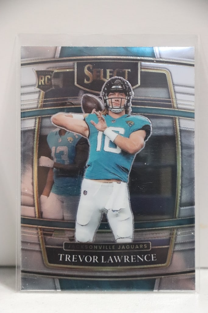 TREVOR LAWRENCE 2021 PANINI SELECT ROOKIE CARD: NEAR MINT OR BETTER CONDITION 