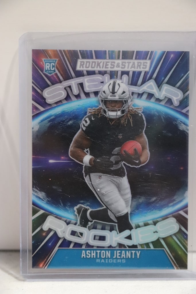 ASHTON JEANTY 2025 PANINI ROOKIES & STARS STELLAR SILVER PRIZM ROOKIE CARD: NEAR MINT OR BETTER CONDITION 