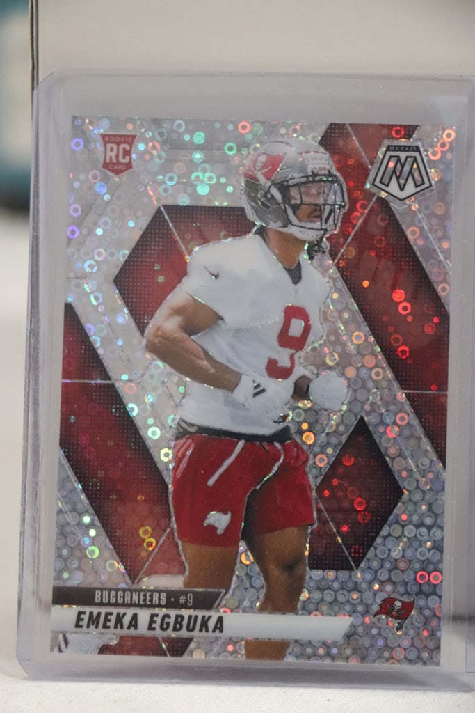 EMEKA EGBUKA 2025 PANINI MOSAIC DISCO PRIZM ROOKIE CARD: NEAR MINT OR BETTER CONDITION 