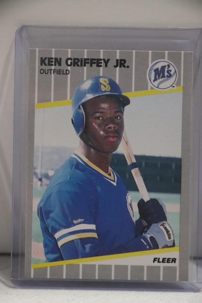 KEN GRIFFEY JR 1989 DONRUSS ROOKIE CARD: NEAR MINT OR BETTER CONDITION