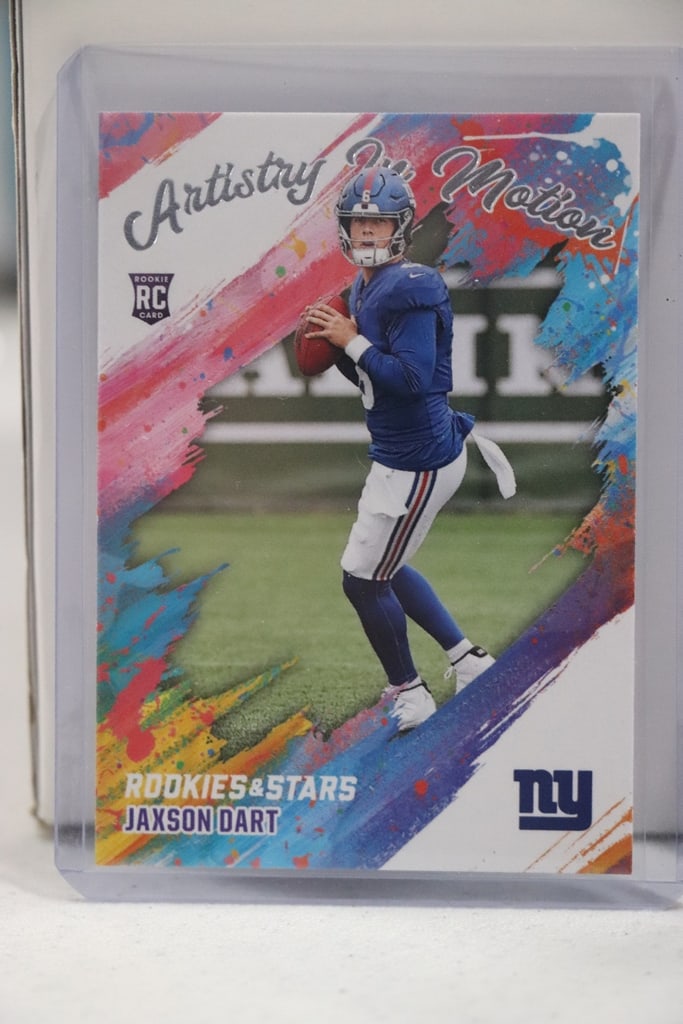 JAXSON DART 2025 PANINI ROOKIES & STARS ARTISTRY IN MOTION ROOKIE CARD: NEAR MINT OR BETTER CONDITION 