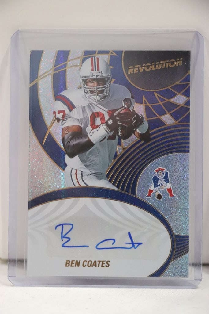 BEN COATES 2025 PANINI REVOLUTION AUTOGRAPH CARD: 88/199. NEAR MINT OR BETTER CONDITION 