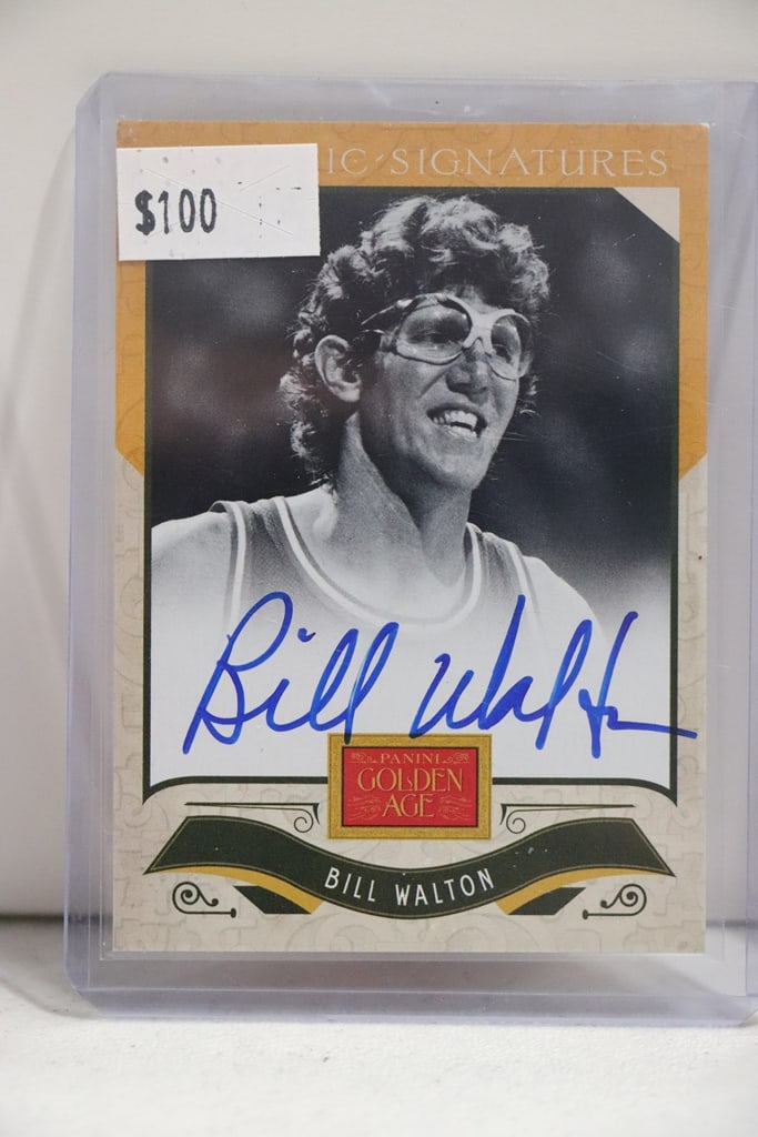 BILL WALTON 2012 PANINI GOLDEN AGE ON CARD AUTOGRAPH SP (1 of 1)