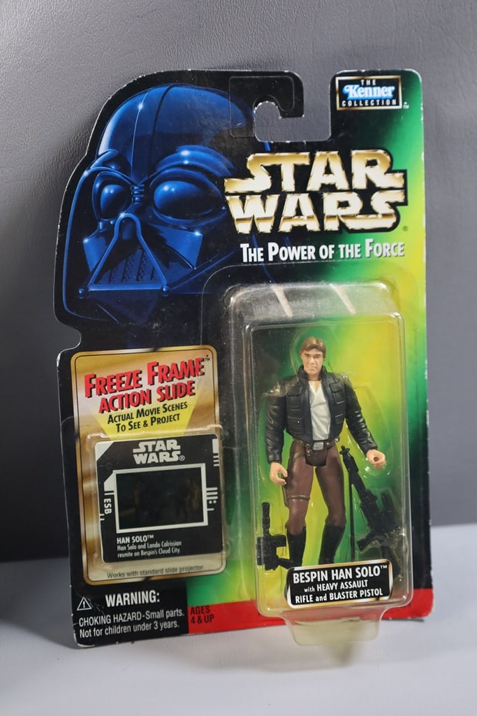 STAR WARS FIGURE: A BRAND NEW STAR WARS POWER OF THE FORCE BESPIN HAN SOLO FIGURE. 
