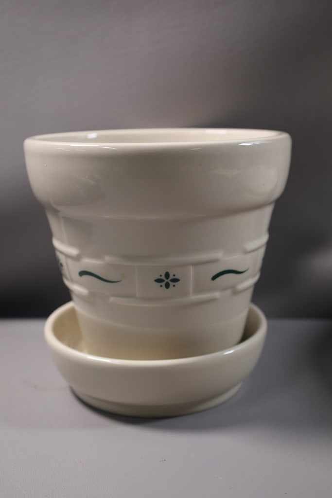 LONGABERGER POTTERY: A LONGABERGER POTTERY FLOWER POT. VERY GOOD CONDITION. 
