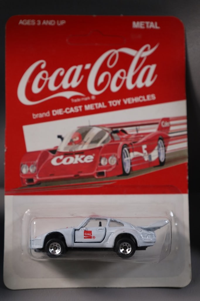 COCA COLA CAR: A BRAND NEW 1988 HARTOYS COCA COLA PORSCHE STYLE CAR. 