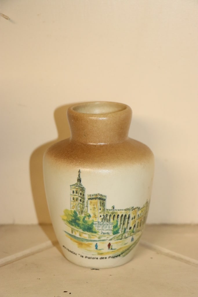 FRENCH VASE: A VINTAGE FRENCH STONEWARE VASE. VERY GOOD CONDITION. 4" 