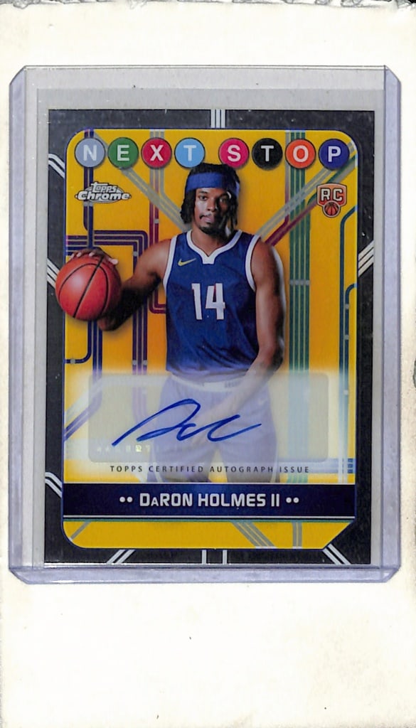 DARON HOLMES 2024-25 TOPPS CHROME AUTOGRAPH ROOKIE CARD: NEAR MINT OR BETTER CONDITION 