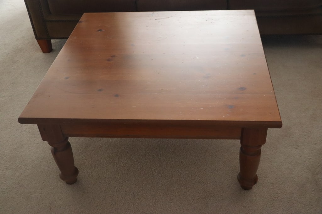 COFFEE TABLE (1 of 2)