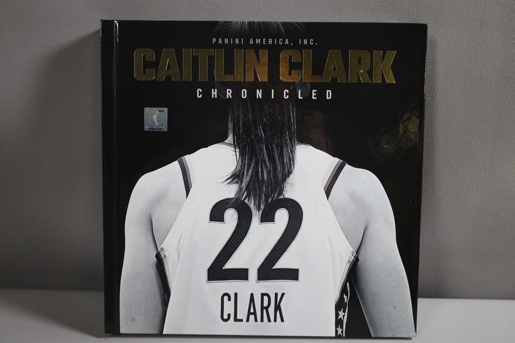 CAITLIN CLARK BOOK: A CAITTLIN CLARK PANINI CHRONICLED BOOK.