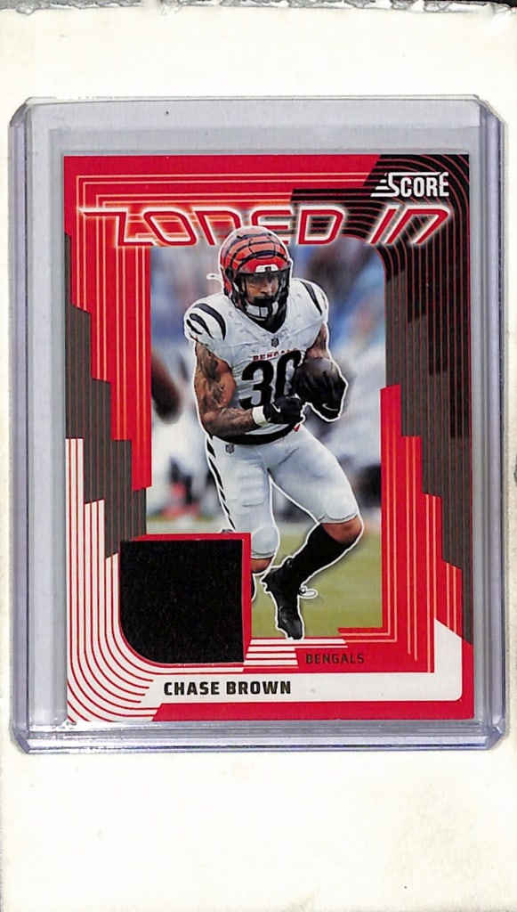 CHASE BROWN 20245 SCORE ZONED IN GAME USED JERSEY CARD: NEAR MINT OR BETTER CONDITION
