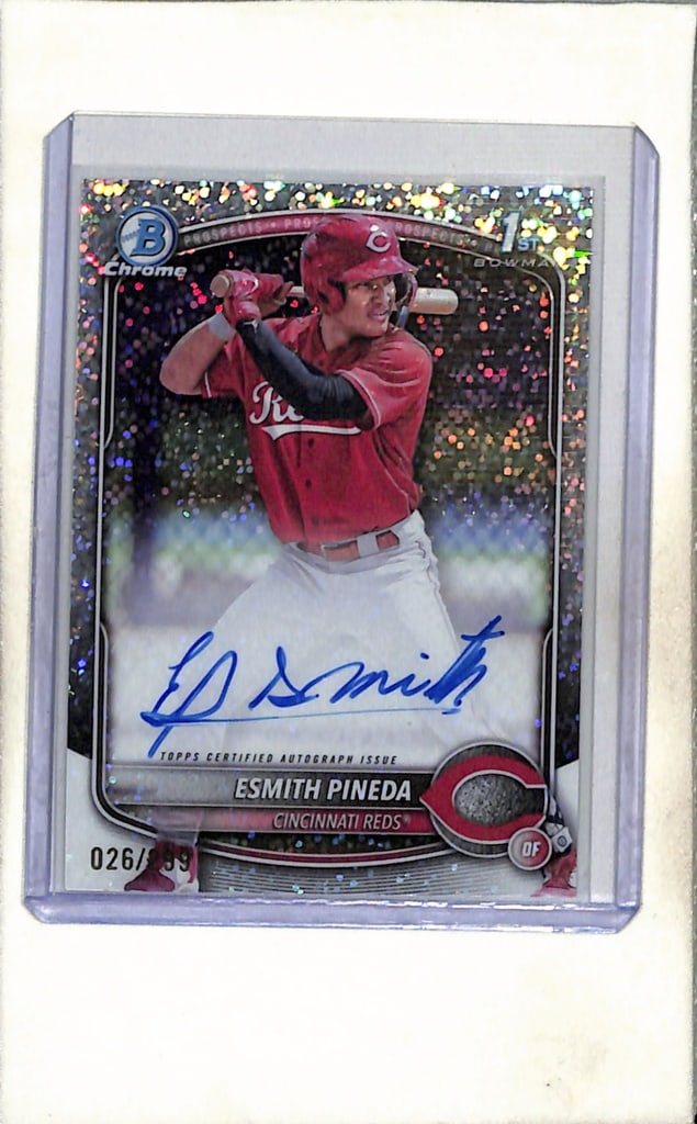 ESMITH PINEDA 2025 BOWMAN CHROME 1ST SPARKLE REFRACTOR AUTOGRAPH ROOKIE: 26/299. NEAR MINT OR BETTER CONDITION