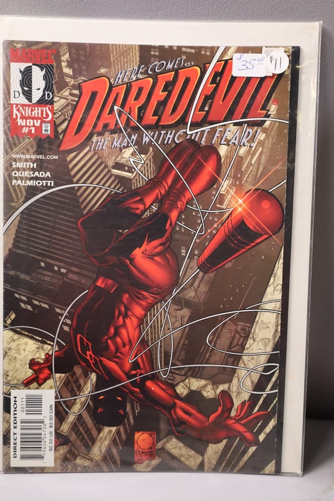 MARVEL COMIC: A MARVEL DAREDEVIL #1 1998 (KEVIN SMITH).