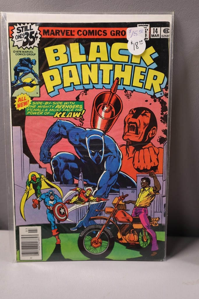 MARVEL COMIC: A MARVEL BLACK PANTHER #14 COMIC.