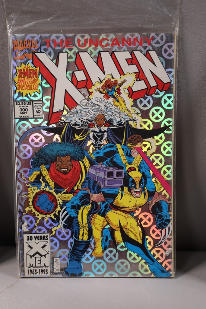 MARVEL COMIC: A MARVEL UNCANNY X-MEN #300 HOLOGRAM COVER.