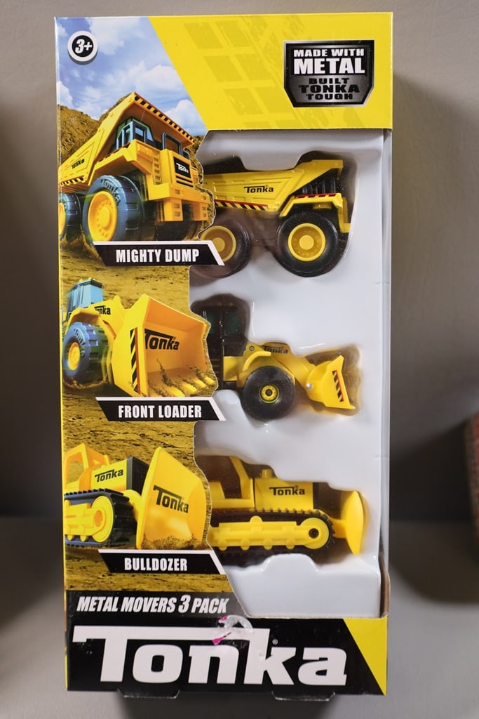 TONKA CARS: A BRAND NEW TONKA 3 VEHICLE PACK.