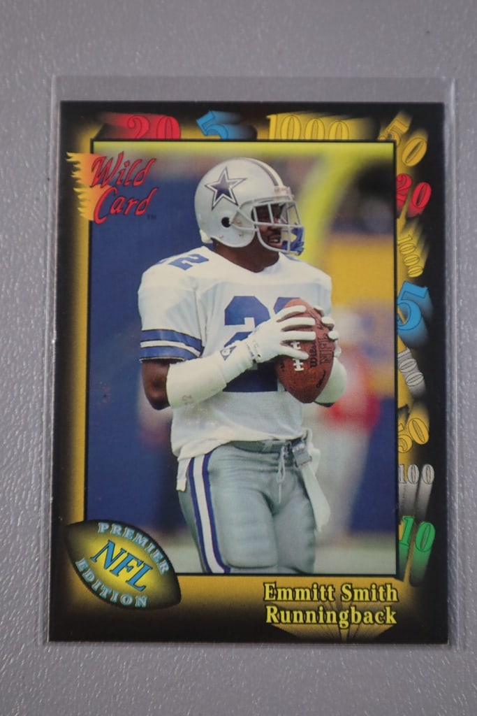 EMMITT SMITH CARD: A 1991 WILD CARD PROTOTYPE SAMPLE CARD. NEAR MINT OR BETTER CONDITION.