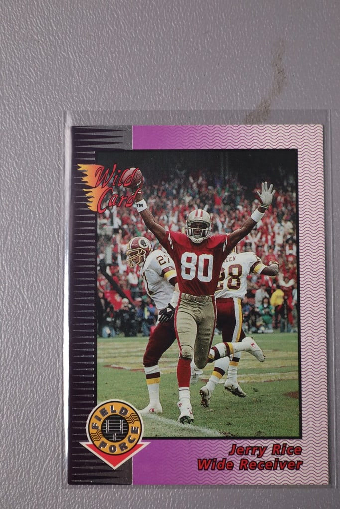 JERRY RICE CARD: A 1992 WILD CARD FIELD FORCE INSERT CARD. NEAR MINT OR BETTER CONDITION.